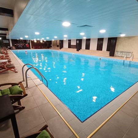 Viva 4-A-23 Apartment Ski To The Door Complex Grand Monastery ปอมโปโรโว ภายนอก รูปภาพ