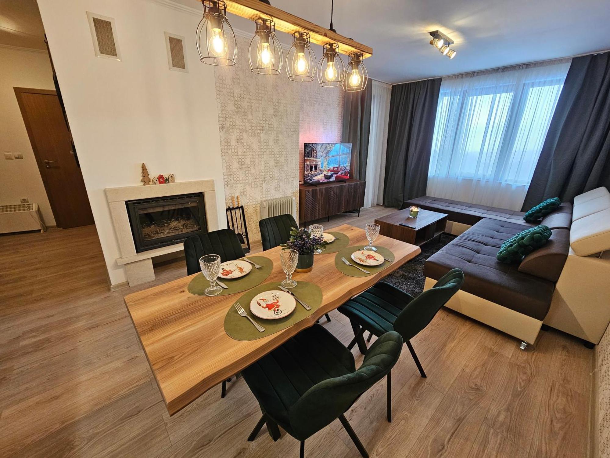 Viva 4-A-23 Apartment Ski To The Door Complex Grand Monastery ปอมโปโรโว ภายนอก รูปภาพ